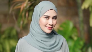 Syahnaz Sadiqah Dengar Curhat Jemaah Soal Perselingkuhan, Ekspresi Wajahnya Jadi Sorotan Netizen