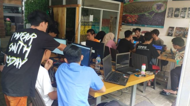 Desa Siber Indonesia (DSI) dukung program Gibran Rakabuming Raka.