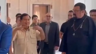 Momen Menarik, Presiden Prabowo Bertemu dengan Aktor Laga Legendaris Steven Seagel