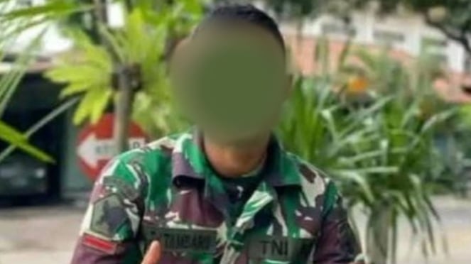 Sosok Pratu Andi Tambaru (Pratu AT) Prajurit TNI yang menggantung diri di pohon asam