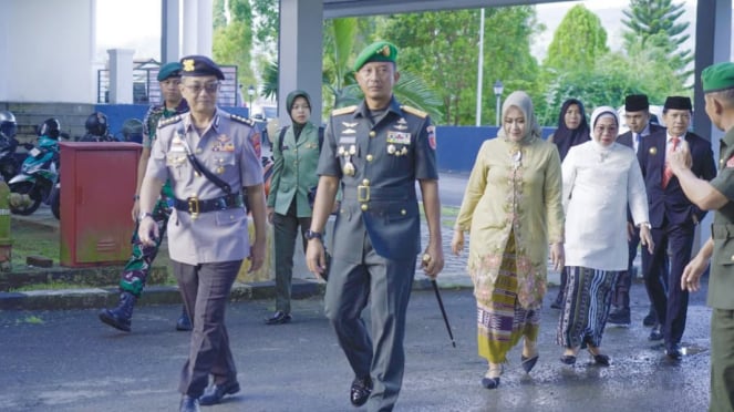 VIVA Militer: Pangdam Pattimura, Mayjen TNI Putranto Gatot