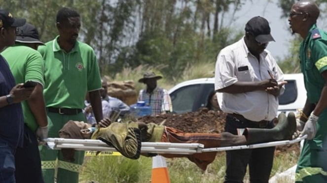 Evakuasi jenazah dari tambang ilegal di Afrika Selatan (Dokumen: ANews)