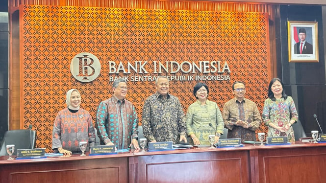 Konferensi pers hasil Rapat Dewan Gubernur Bank Indonesia (RDG BI) Bulan Januari 2025