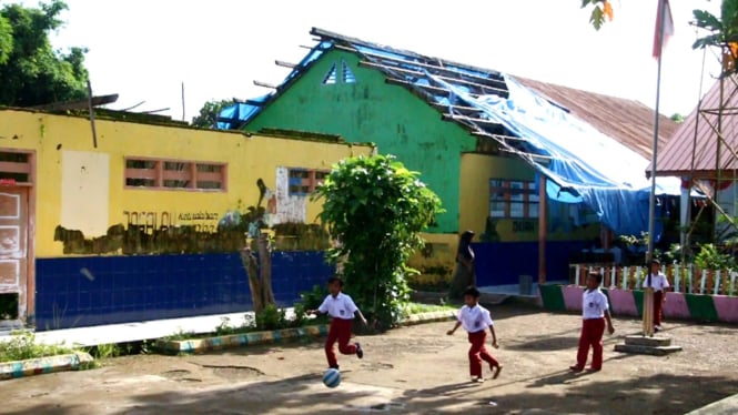 Kondisi SDN 95 Campagaya Desa Tamasaju Kecamatan Galesong Utara, Takalar, Sulsel