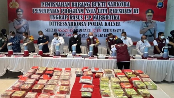 Proses pemusnahan sabu seberat 65,5 kilogram di Polda Kalsel - Foto Dok Istimewa 