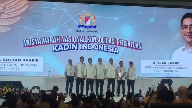 Musyawarah Nasional Konsolidasi Persatuan Kadin Indonesia