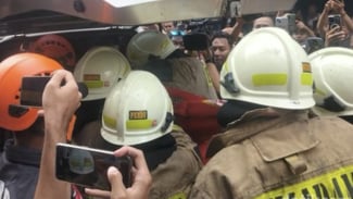 4 Korban Tewas Kebakaran Glodok Plaza Ditemukan di Lantai 8