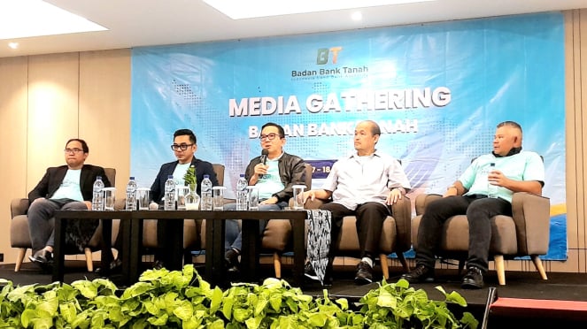 (dok. Kepala Badan Bank Tanah, Parman Nataatmadja beserta jajarannya, dalam media Gathering di Bandung, Jawa Barat, Sabtu, 18 Januari 2025)