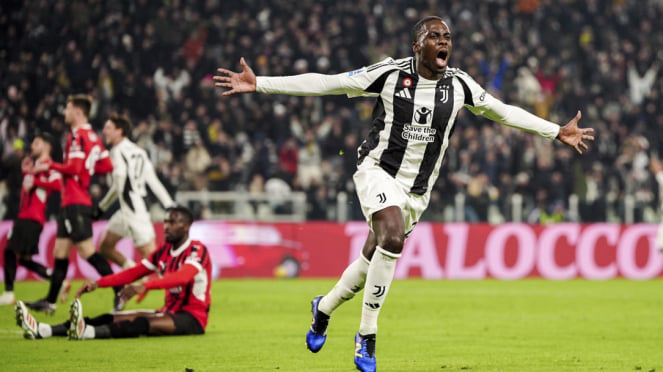 Pemain Juventus, Timothy Weah rayakan gol