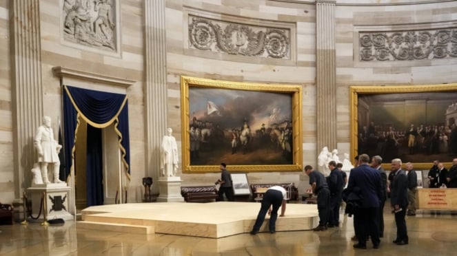 Persiapan pelantikan Donald Trump di Capitol Rotunda