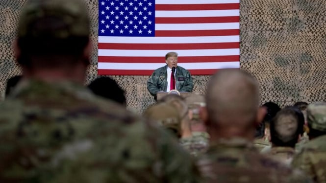 VIVA Militer: Donald Trump di depan prajurit Amerika Serikat