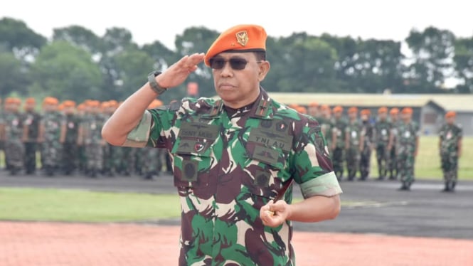 Dankopasgat, Marsma TNI Deny Muis