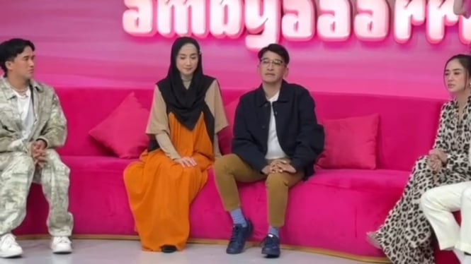 Ruben Onsu dan Desy Ratnasari