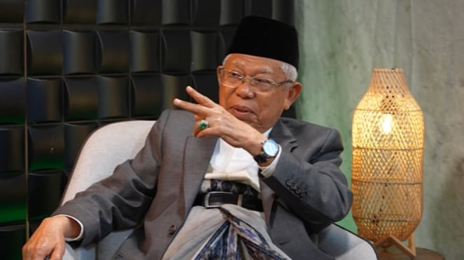 El ex decimotercer vicepresidente (Vapres) de la República de Indonesia, KH. Maruf Amin