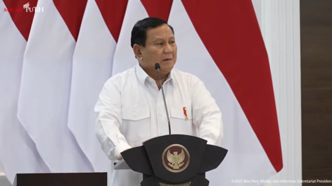 Presiden RI Prabowo Subianto saat memimpin sidang kabinet paripurna di Kompleks Istana Kepresidenan, Jakarta Pusat, Rabu, 22 Januari 2025 (sumber: tangkapan layar YouTube Sekretariat Presiden)