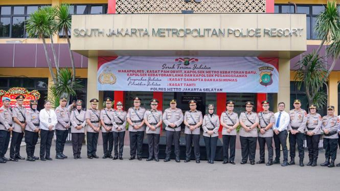 Acara serah terima jabatan Kapolsek Pesanggrahan AKP Seala Syah Alam di Polres Metro Jaksel (Istimewa)