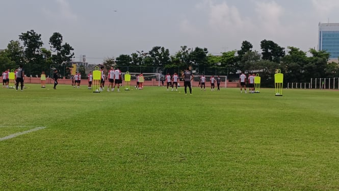 Timnas U20 Menjalani Latihan di Lapangan Thor Surabaya, Kamis 23 Januari 2025.