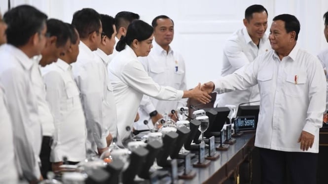 Menteri Keuangan Sri Mulyani dan Presiden Prabowo Subianto (dok: Instagram Sri Mulyani)