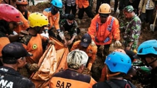 Satu Lagi Korban Longsor Pekalongan Ditemukan, 4 Lainnya yang Masih Hilang Dicari Hari Ini