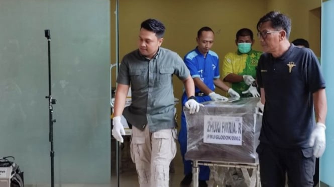 Tim gabungan Disaster Victim Identification (DVI) telah berhasil mengidentifikasi tiga korban kebakaran Glodok Plaza