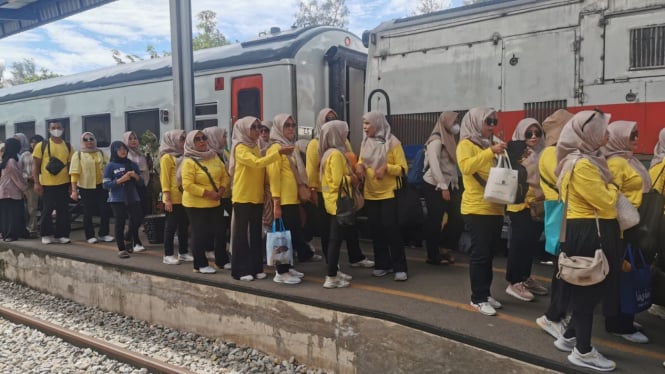 Penumpang Kereta Api di Sumbar Melonjak selama Libur Panjang Isra Mi’raj dan Tahun Baru Imlek 2025