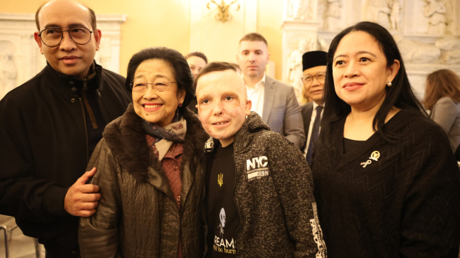 Dok. Istimewa, Megawati Bersama Roman Oleksiv Korban Anak Penyintas Perang Ukraina
