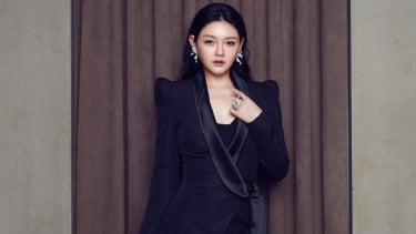 Barbie Hsu.