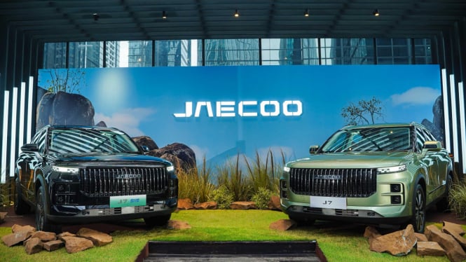 Jaecoo J7 SHS Laku Sebanyak Ini Selama IIMS 2025, Mobil PHEV Paling Murah di RI