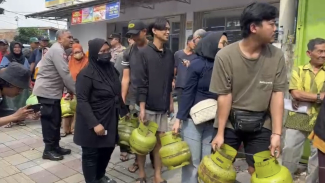 Pemprov Jakarta Wajibkan Warga Beli LPG 3 Kg Pakai KTP