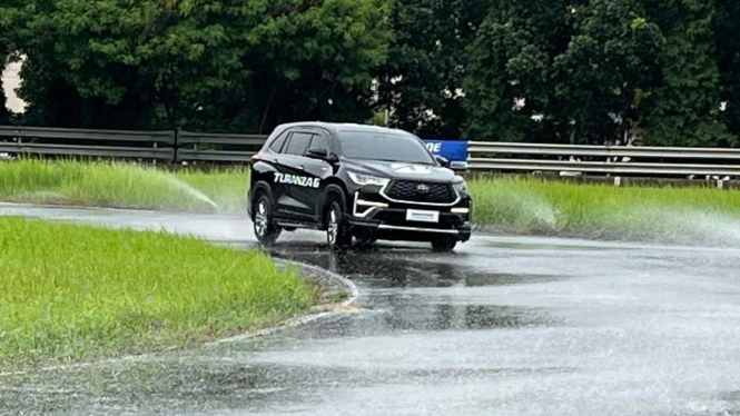 Test drive ban Bridgestone Turanza 6