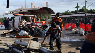 8 Dead, 11 Injured in Ciawi Toll Gate Crash