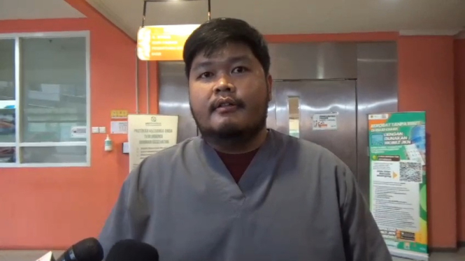 Dokter IGD RSUD Ciawi dokter Billy. VIVA/Muhammad AR