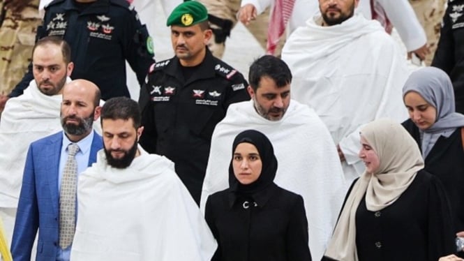 Tunaikan Umrah via Turki, Presiden Baru Suriah Tampil Perdana Bareng Istri ke Publik