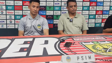 Pelatih PSIM Erwan Hendarwanto saat jumpa pers usai laga lawan Persiraja. VIVA/Dani Randi