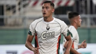 Udinese Kejar Jay Idzes, Bek Andalan Timnas Indonesia Jadi Rebutan Klub Eropa!