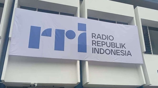 Ilustrasi Gedung Rri