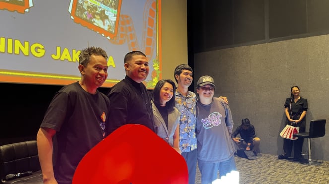 Sutradara Little Rebel Cinema Club Nomor Dua dari Kiri, foto: Isra Berlian