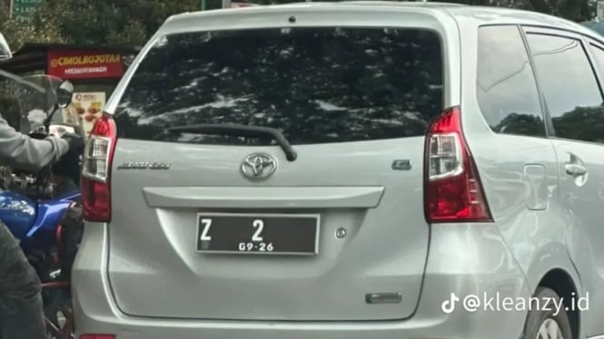 Walaupun Mobil Sejuta Umat Tapi Toyota Avanza Bisa Jadi Sorotan di Jalan