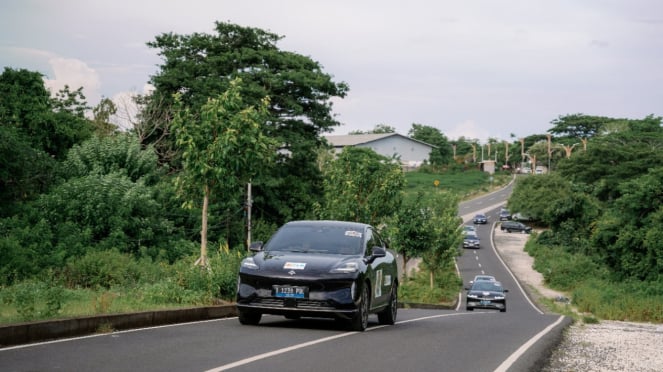 Equipo de autos eléctricos