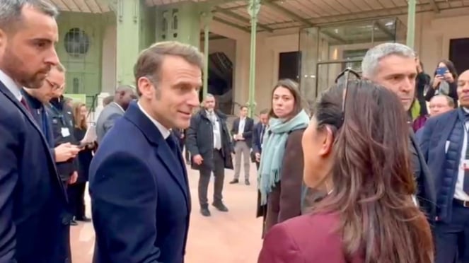 Macron Bersama Menteri Meutya di Prancis (Doc: Komdigi)