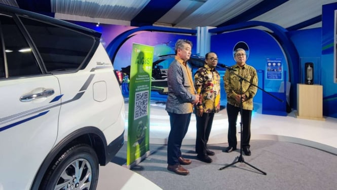 Cara Toyota Pangkas Emisi Bukan Cuma Lewat Mobil Listrik