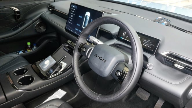 Aion interior v