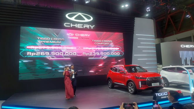 Pengumuman harga Chery Tiggo Cross di IIMS 2025