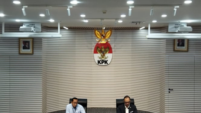 KPK Tahan Tiga Tersangka Kasus Dugaan Korupsi di PT ASDP