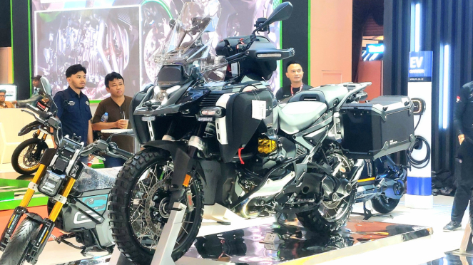 Petualangan BMW R1300 GS