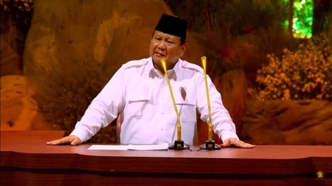 Prabowo Minta Harga Tiket Pesawat dan Ongkos Haji Turun Lagi