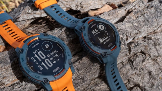 Garmin Instinct 3 Series.