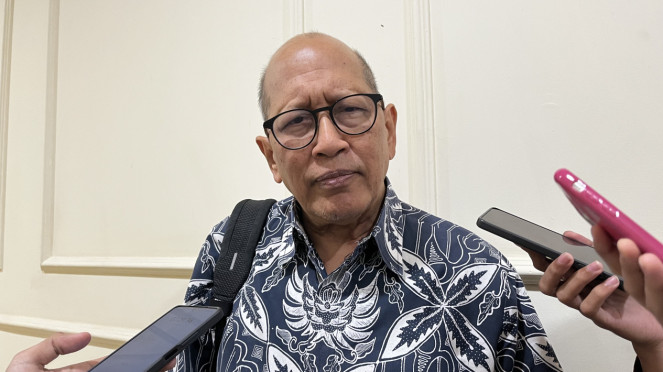 Ketua Yayasan Kanker Indonesia, Prof. Dr.dr. Aru Wisaksono Sudoyo, Sp.PD-KHOM, FINASIM, FACP