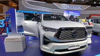 Penjualan Mobil Hybrid Toyota Tahun Ini Meroket, Innova Zenix Paling Diburu