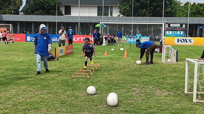 MilkLife Soccer Challenge Surabaya 2025 Sasar KU-8 untuk Perkuat Ekosistem Sepakbola Putri di Level Paling Dasar